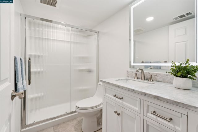 90 Laurel Dr, Danville, CA 94526