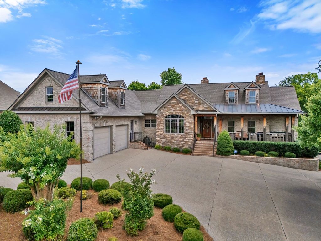 1660 Stokley Ln, Old Hickory, TN 37138