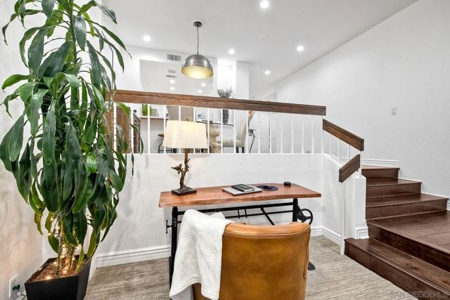 11055 Caminito Vista Pacifica, San Diego, CA 92131