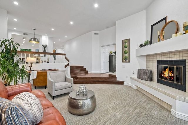11055 Caminito Vista Pacifica, San Diego, CA 92131
