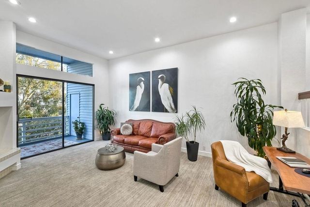 11055 Caminito Vista Pacifica, San Diego, CA 92131