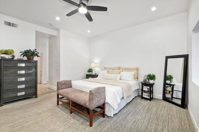 11055 Caminito Vista Pacifica, San Diego, CA 92131