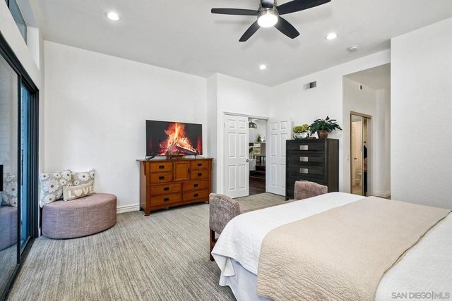 11055 Caminito Vista Pacifica, San Diego, CA 92131