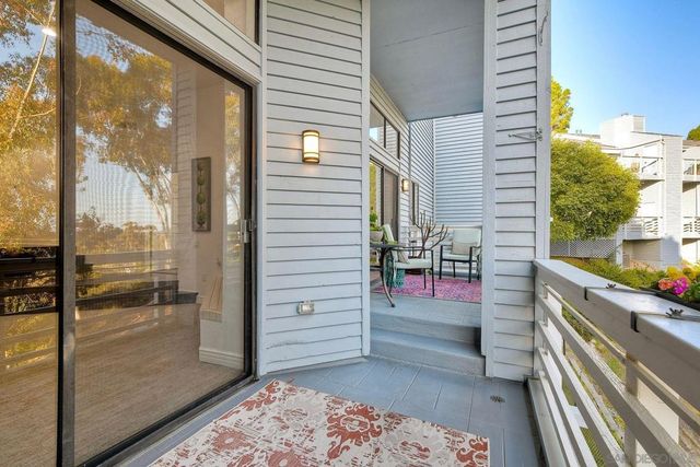 11055 Caminito Vista Pacifica, San Diego, CA 92131