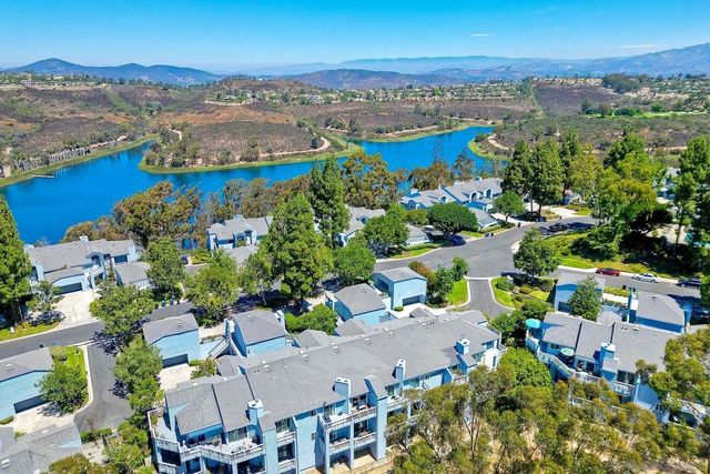 11055 Caminito Vista Pacifica, San Diego, CA 92131