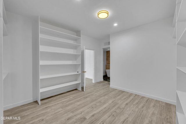 2500 HAWLEY Circle, El Paso, TX 79903