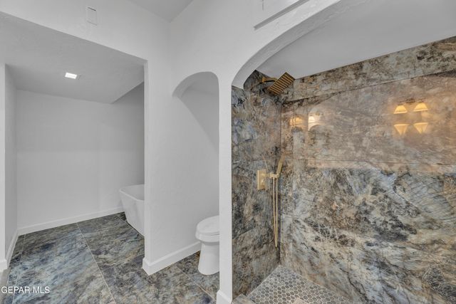 2500 HAWLEY Circle, El Paso, TX 79903