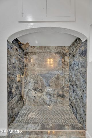 2500 HAWLEY Circle, El Paso, TX 79903