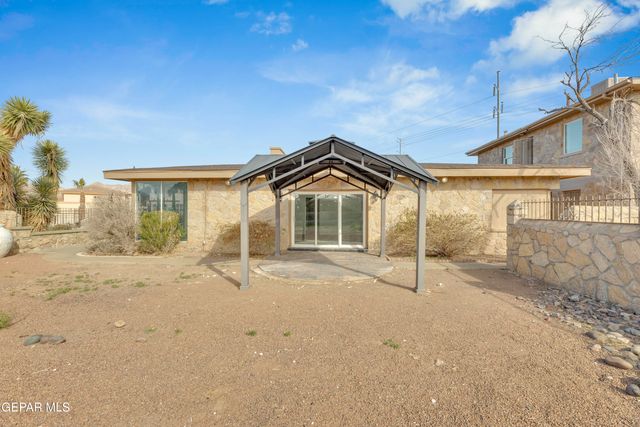 2500 HAWLEY Circle, El Paso, TX 79903