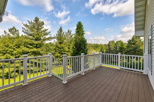 913 W 18th Street S, Newton, IA 50208