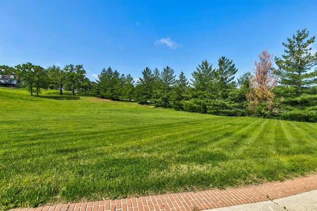 913 W 18th Street S, Newton, IA 50208