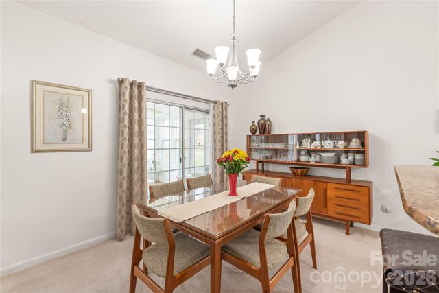 6016 Creekview Court, Harrisburg, NC 28075