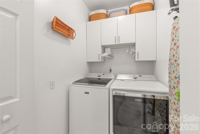 6016 Creekview Court, Harrisburg, NC 28075