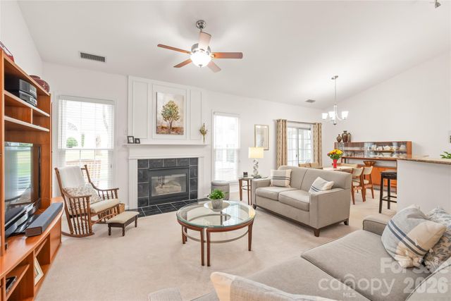 6016 Creekview Court, Harrisburg, NC 28075