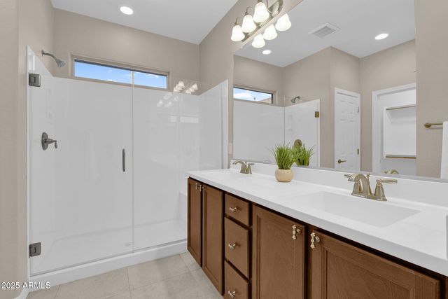 18106 W REDWOOD Lane, Goodyear, AZ 85338