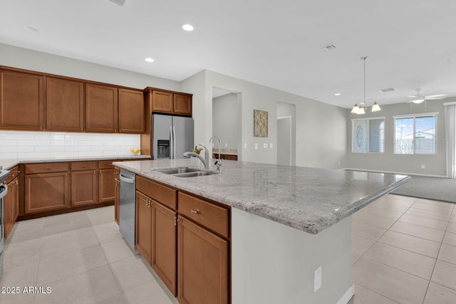 18106 W REDWOOD Lane, Goodyear, AZ 85338
