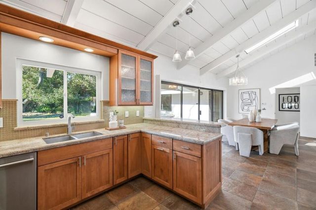 652 Rosewood Court, Los Altos, CA 94024