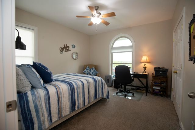 360 Persimmon Way, Harrodsburg, KY 40330