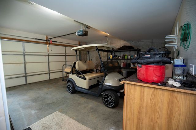 360 Persimmon Way, Harrodsburg, KY 40330