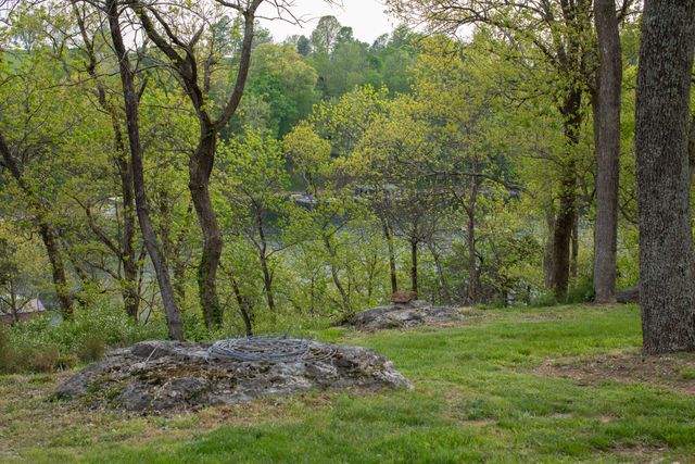 360 Persimmon Way, Harrodsburg, KY 40330