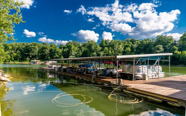 360 Persimmon Way, Harrodsburg, KY 40330
