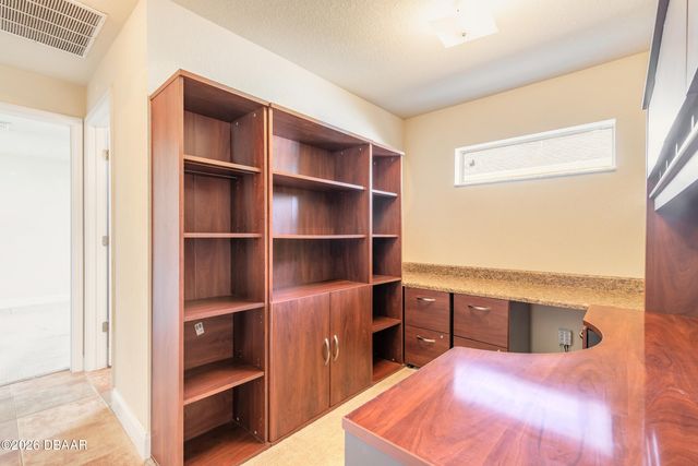 516 Nature Creek Lane, New Smyrna Beach, FL 32168