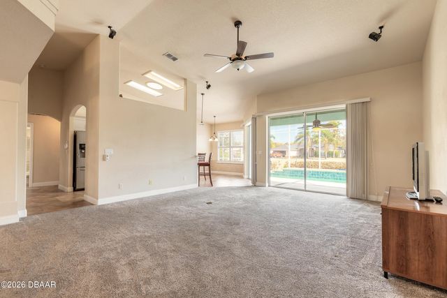 516 Nature Creek Lane, New Smyrna Beach, FL 32168