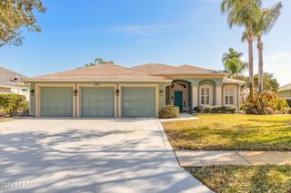516 Nature Creek Lane, New Smyrna Beach, FL 32168