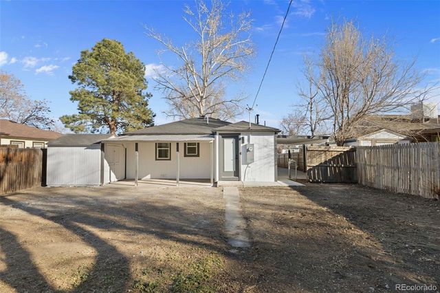 5423 Saulsbury Court, Arvada, CO 80002