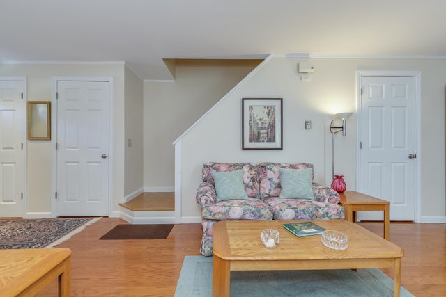 54 NE Village Road, Concord, NH 03301