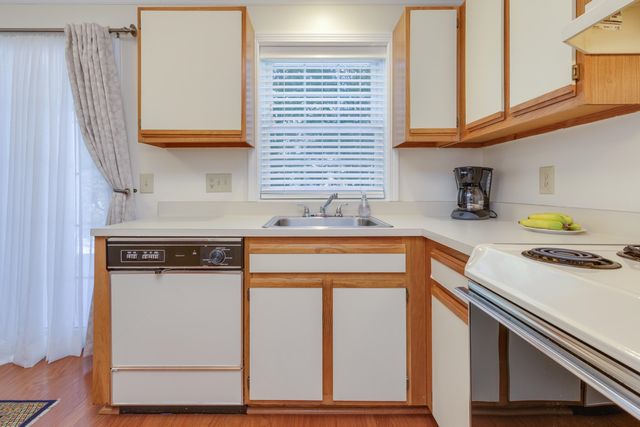 54 NE Village Road, Concord, NH 03301