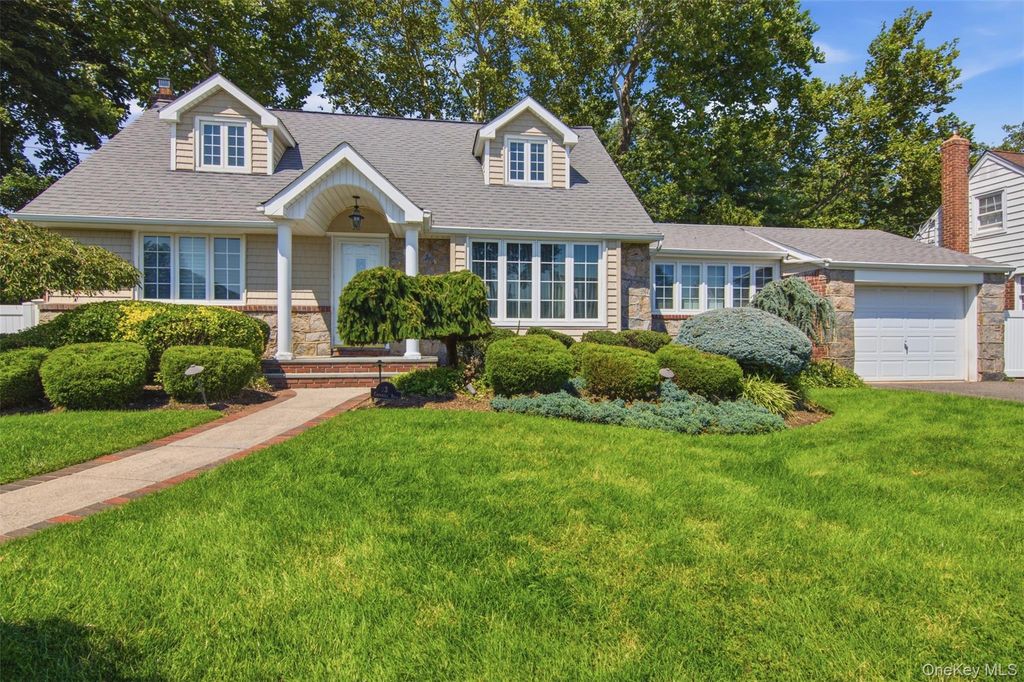 3 Cromwell Road, Carle Place, NY 11514 — exterior