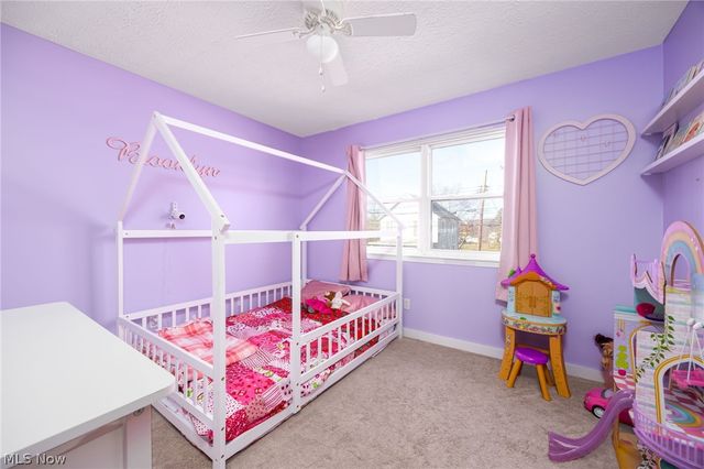 67 25th Street NW, Barberton, OH 44203