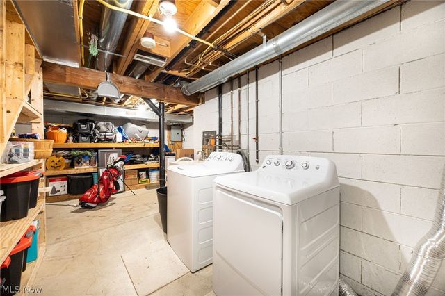 67 25th Street NW, Barberton, OH 44203