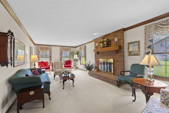 626 Retreat Lane N, Powell, OH 43065