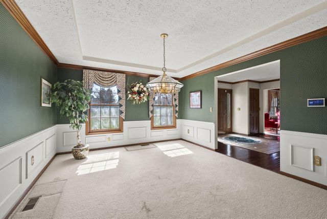 626 Retreat Lane N, Powell, OH 43065