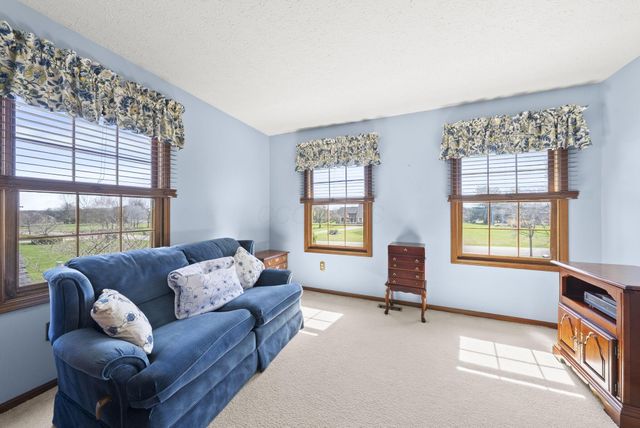 626 Retreat Lane N, Powell, OH 43065