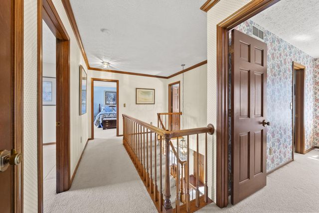 626 Retreat Lane N, Powell, OH 43065