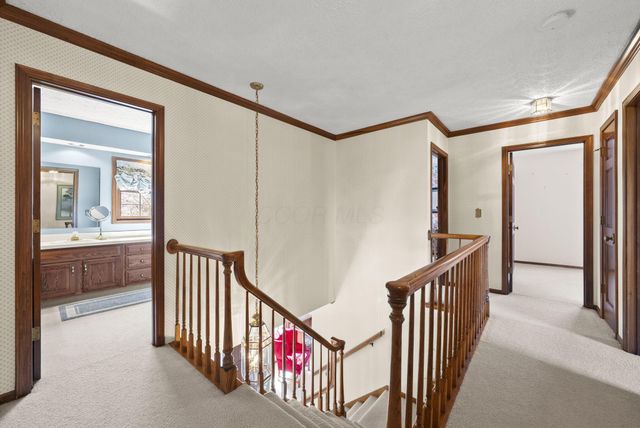 626 Retreat Lane N, Powell, OH 43065