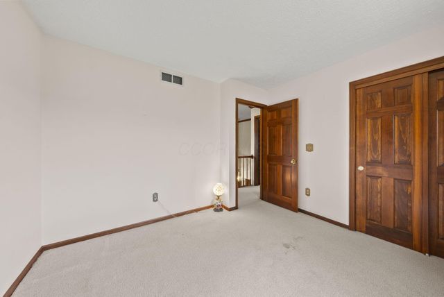 626 Retreat Lane N, Powell, OH 43065