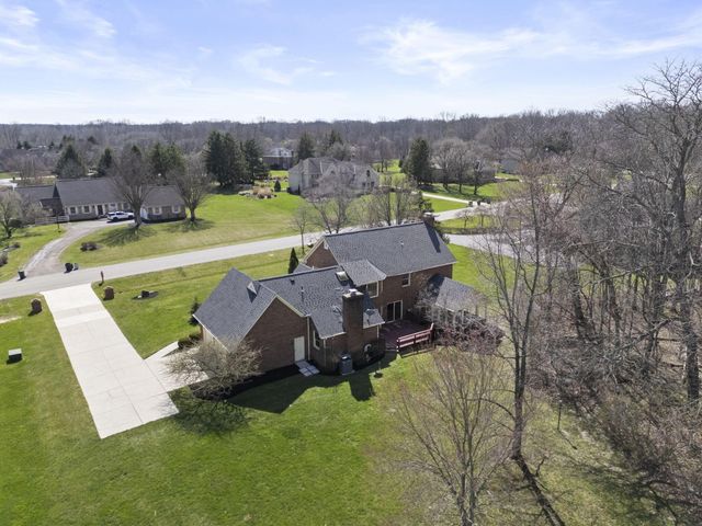 626 Retreat Lane N, Powell, OH 43065