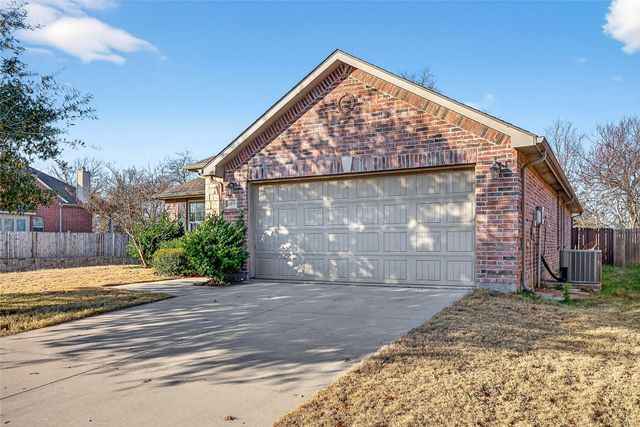 2201 Timothy Drive, Mckinney, TX 75071