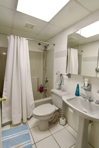 10 Stoneybrook Drive, Bridgewater, MA 02324