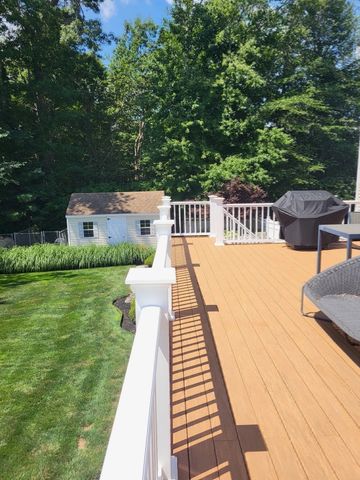 10 Stoneybrook Drive, Bridgewater, MA 02324