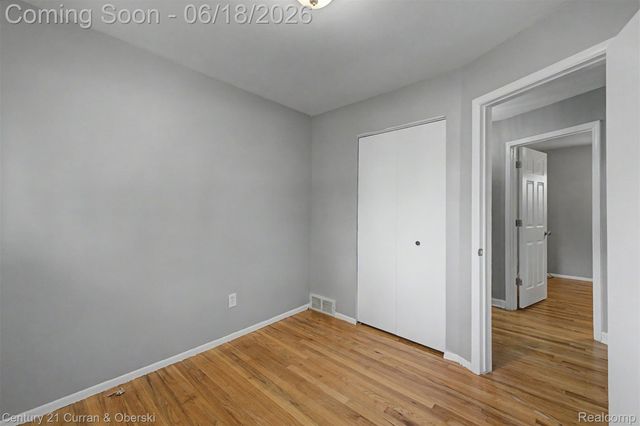 29192 James Street, Garden City, MI 48135