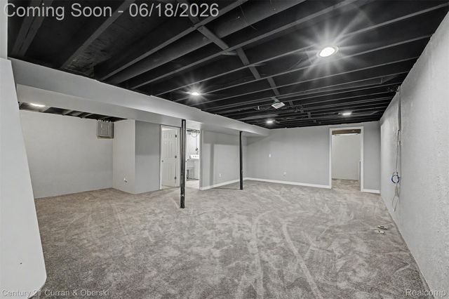 29192 James Street, Garden City, MI 48135