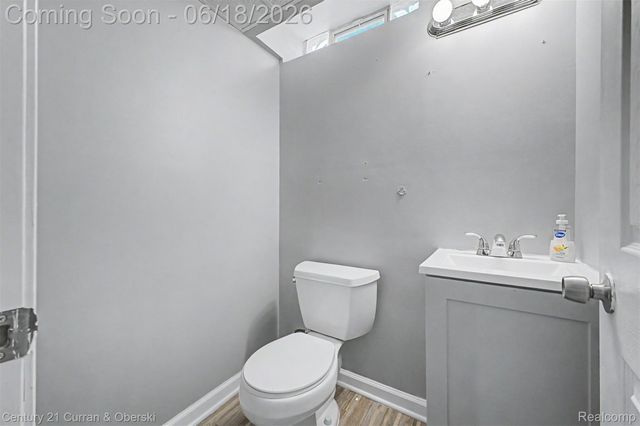 29192 James Street, Garden City, MI 48135