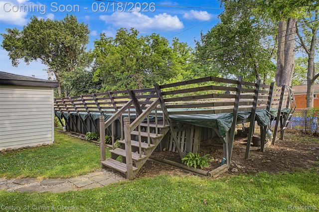 29192 James Street, Garden City, MI 48135