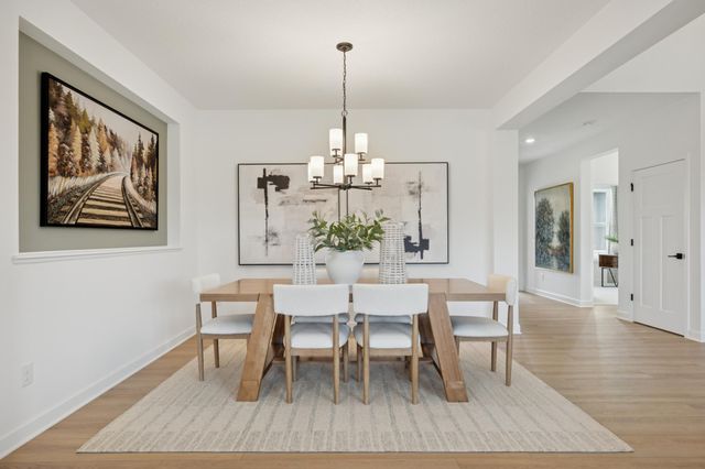 18304 Hornby Drive, Lakeville, MN 55044