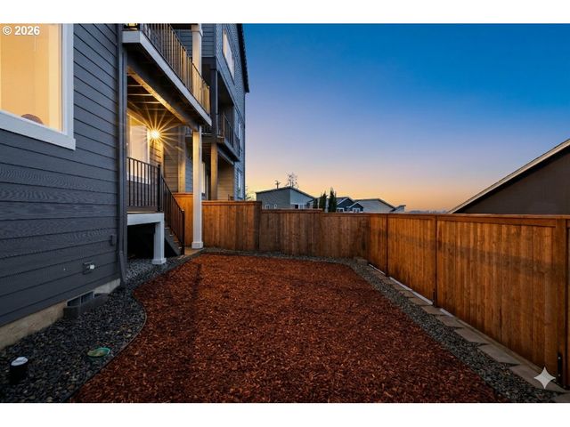 19861 Sw Lou Ln, Beaverton, OR 97007